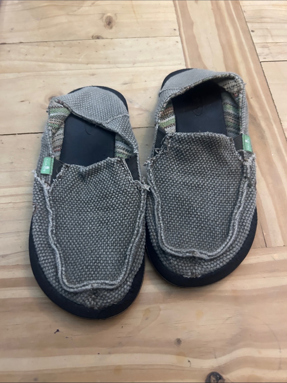Casual Slip-On Canvas Shoes in Beige